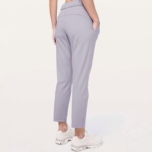 Lululemon | On the Fly 7/8 Pant 27" Silverscreen Size 4‎